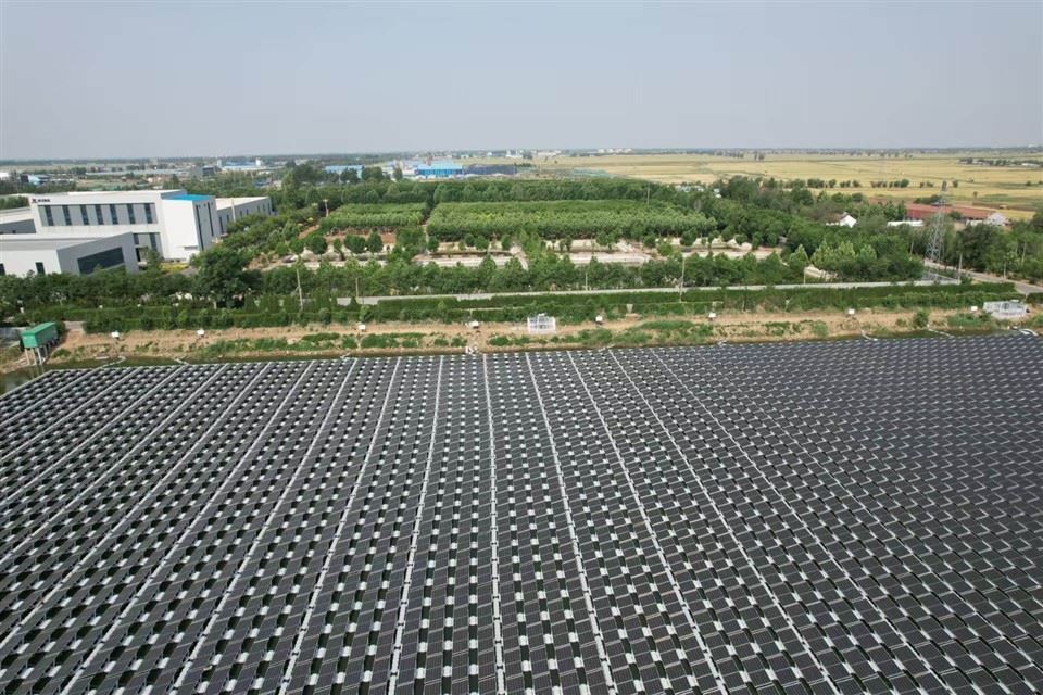 floating photovoltaic power plant_